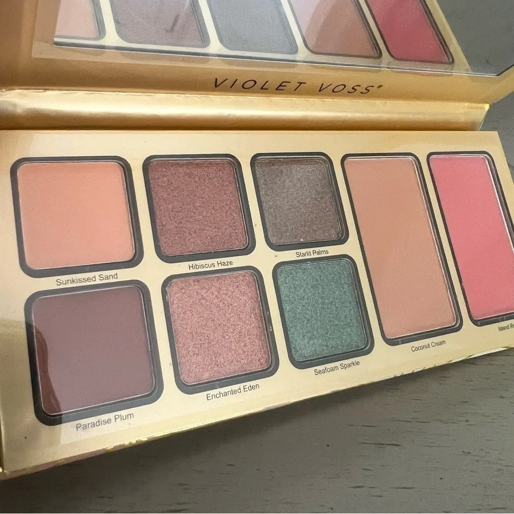 Violet Voss Pretty In Paradise Face & Eye Shadow Palette